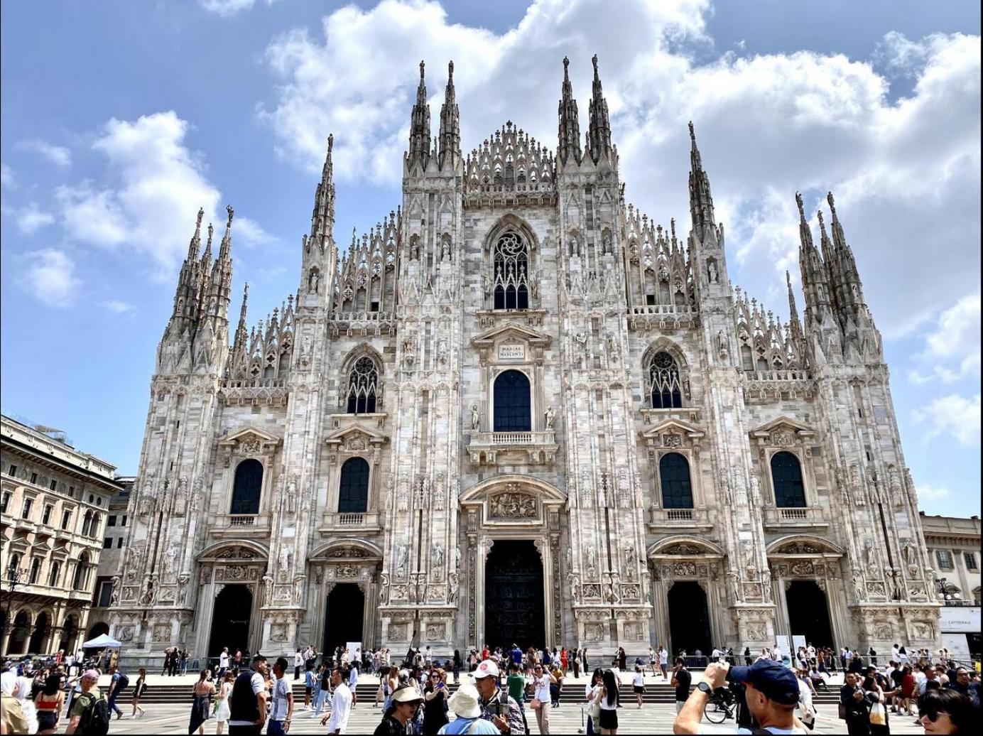 Wonderful Downtown Apartment-Hd Netflix, King-Size Bed, Two Minutes' Walk From Metro Milano Esterno foto