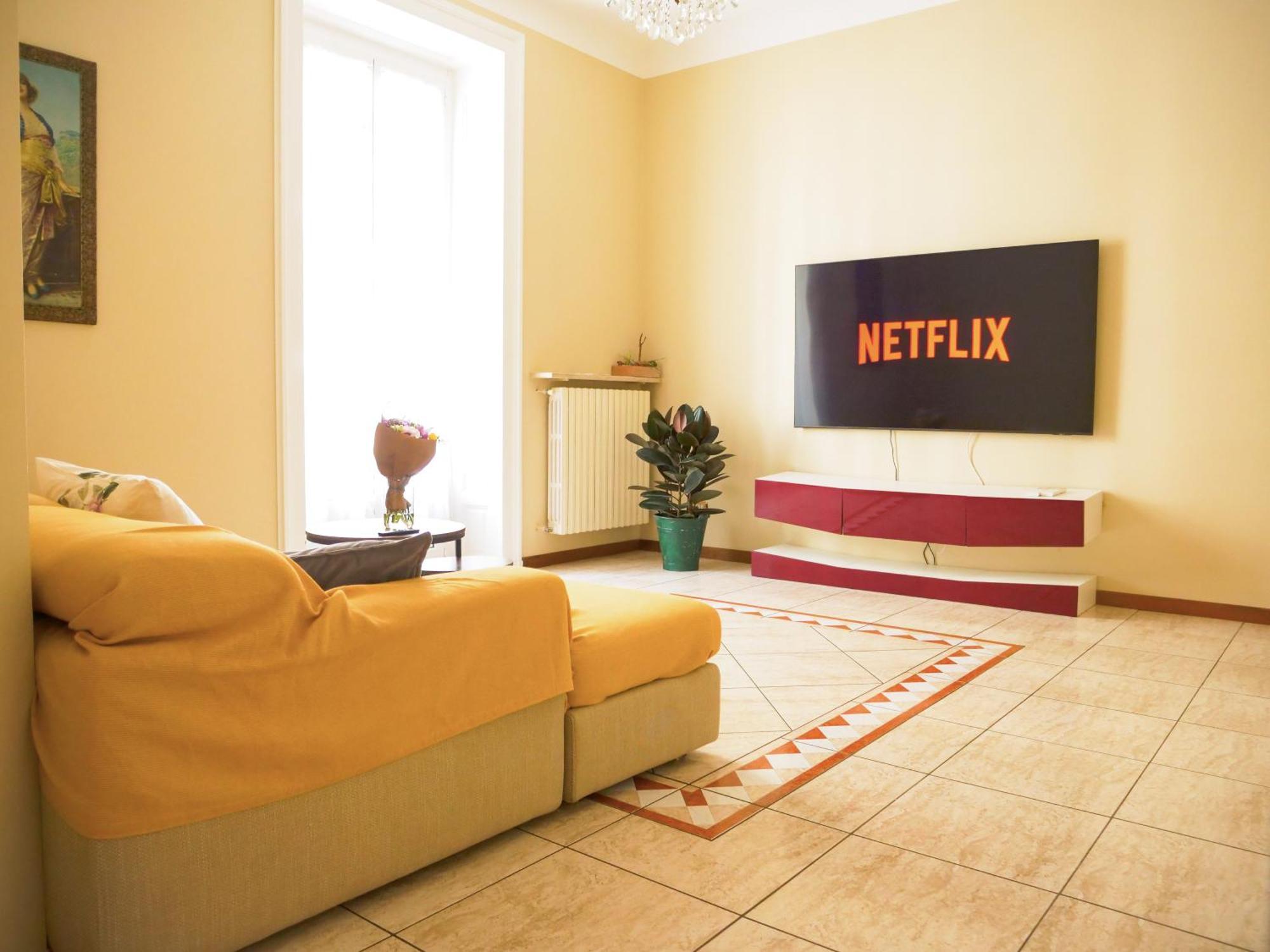 Wonderful Downtown Apartment-Hd Netflix, King-Size Bed, Two Minutes' Walk From Metro Milano Esterno foto